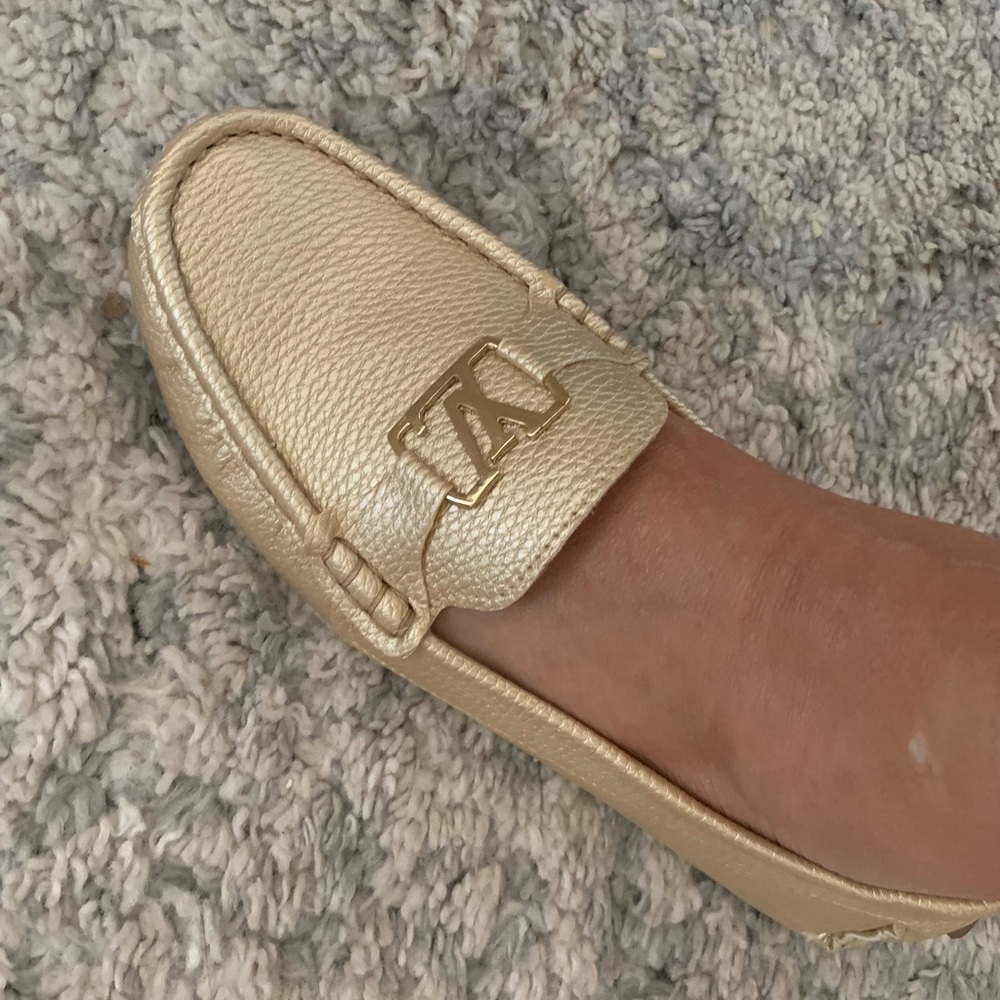 Gold Women's Loafers LV Initials In Gold Metal Sz36